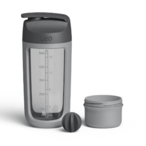 Shaker fles met geïntegreerd poedercompartiment