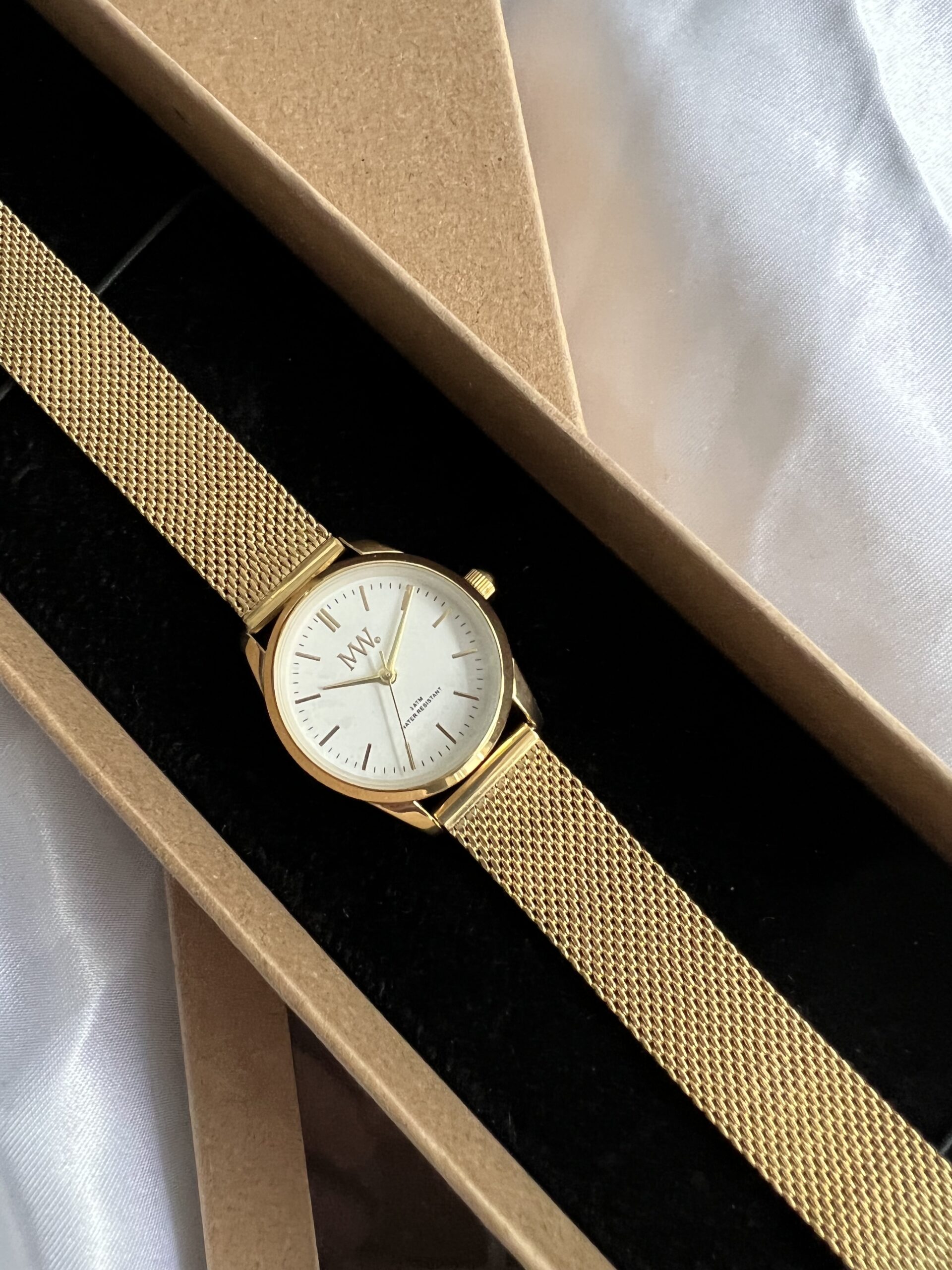 LGRC26.MeGd .White 2 scaled