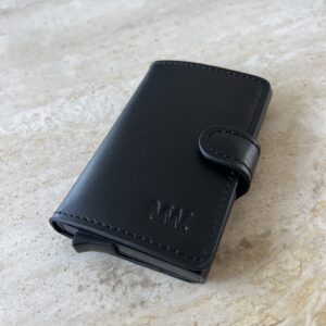 MW.CardWallet.Black 2